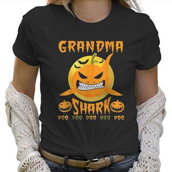 Grandma Shark Boo Boo Women T-Shirt | Favorety DE