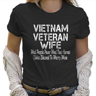 Great Vietnam Veteran Wife Gift Graphic Design Printed Casual Daily Basic Women T-Shirt | Favorety AU