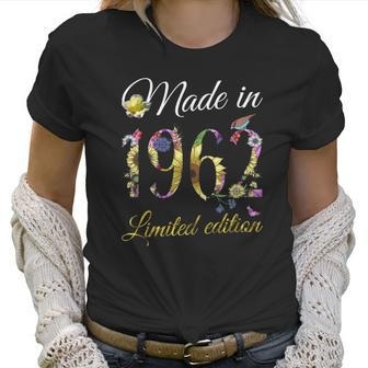 Made In 1962 Tee 60 Years Old Sunflowers Floral 60Th Birthday Women T-Shirt | Favorety UK