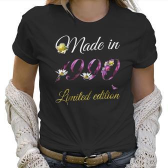 Made In 1990 - 31 Years Old Floral 1990 31St Birthday Gift Women T-Shirt | Favorety