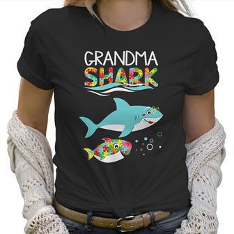 Matching For Family Shark Grandma Shark Women T-Shirt | Favorety