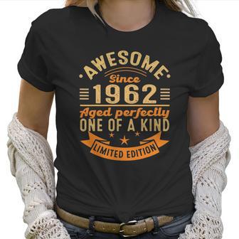 Vintage 1962 60Th Birthday For Men And Women 60 Years Old Women T-Shirt | Favorety