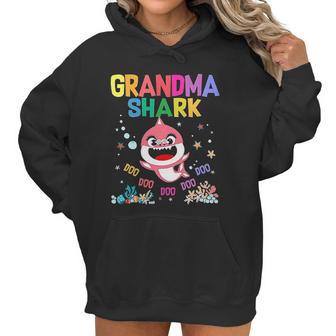 Grandma Shark Funny Mothers Day Cute Gift For Mother Women Hoodie | Favorety