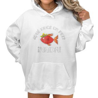 Que Hace Un Pez Funny Gift For Spanish Teachers Women Hoodie | Favorety UK