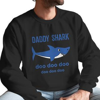 Daddy Shark And Baby Shark Dad Birthday Gifts Men Sweatshirt | Favorety CA