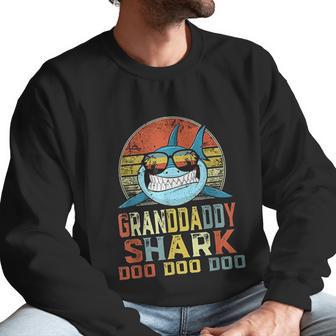 Granddaddy Shark Doo Doo Doo Matching Family Shark Men Sweatshirt | Favorety DE