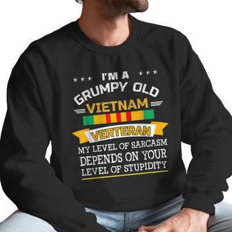 Im A Grumpy Old Vietnam Veteran Veterans Day Sarcasm Men Sweatshirt | Favorety CA