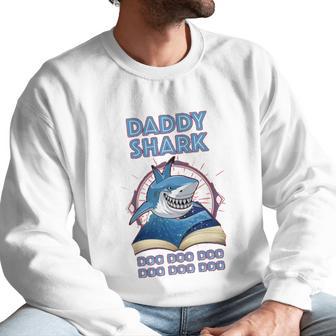 Daddy Shark Reading Book Men Sweatshirt | Favorety DE