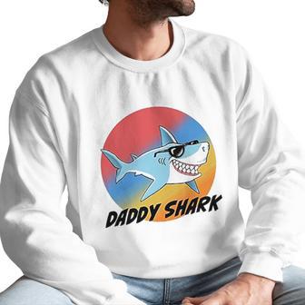 Daddy Shark With Sunglasses And Vintage Sunset Men Sweatshirt | Favorety AU