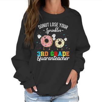 3Rd Grade Quaranteacher Teacher Social Distancing Women Sweatshirt | Favorety AU