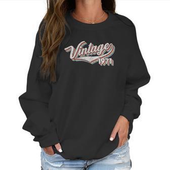 50Th Birthday Gift Vintage 1971 Retro Birthday Women Sweatshirt | Favorety