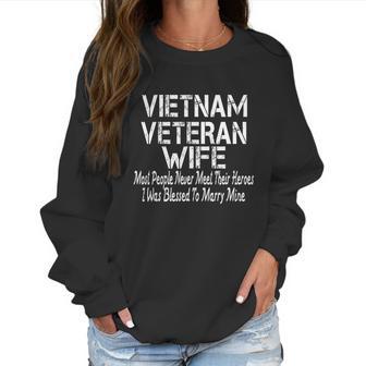 Great Vietnam Veteran Wife Gift Graphic Design Printed Casual Daily Basic Women Sweatshirt | Favorety DE