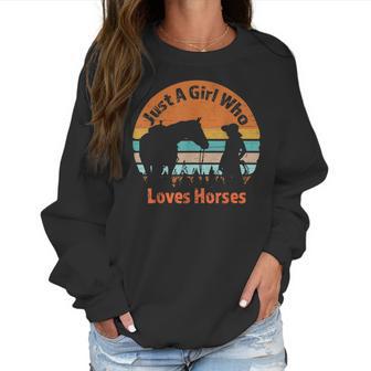 Just A Girl Who Loves Her Horse Retro Sunset Silhouette Gift Women Sweatshirt | Favorety DE