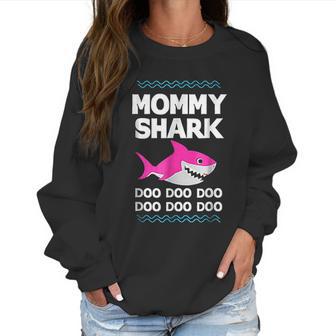 Mommy Shark Doo Doo Funny Cute Women Sweatshirt | Favorety AU