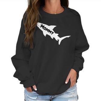 Mommy Shark Shark Family Costume Mothers Day Gifts Women Sweatshirt | Favorety AU