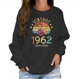 Womens Vintage 1962 Made In 1962 60Th Birthday Women 60 Years Old V-Neck Women Sweatshirt | Favorety AU