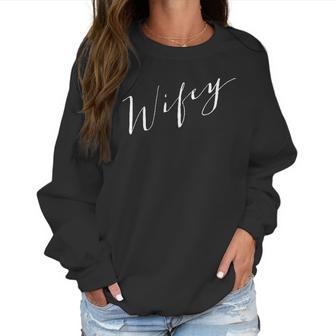 Wifey Hubby Just Married Honeymoon Bride Couples Women Sweatshirt | Favorety AU