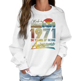 50Th Birthday Gift Vintage Retro February 1971 50 Year Old Women Sweatshirt | Favorety UK