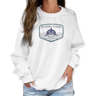 Mommy Shark Cute Graphic Baby Shark Women Sweatshirt | Favorety DE