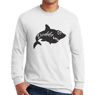 Daddy Shark Cute Funny Family Ocean Beach Summer Vacation Men Long Sleeve Tshirt | Favorety DE