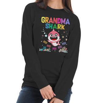 Grandma Shark Funny Mothers Day Cute Gift For Mother Women Long Sleeve Tshirt | Favorety DE