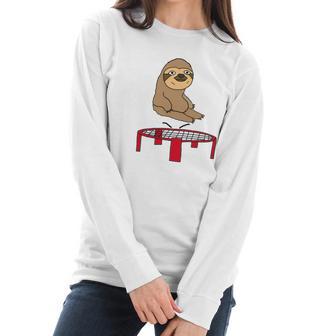 Smileteesanim Funny Sloth On Trampoline Women Long Sleeve Tshirt | Favorety DE