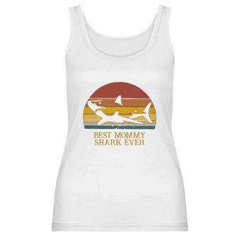 Vintage Best Mommy Shark Ever Gift For Mom Christmas Mom Gift Women Tank Top | Favorety UK