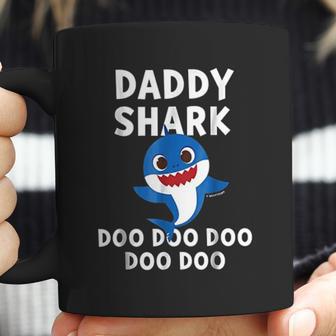 Funny Daddy Shark Doo Doo Best Christmas Gifts For Dad Coffee Mug | Favorety UK