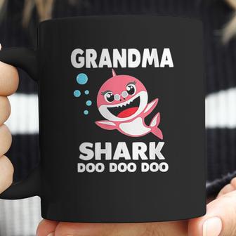 Grandma Shark Funny Mothers Day Gift Coffee Mug | Favorety DE