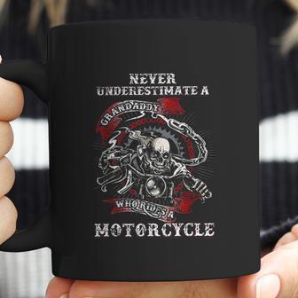 Never Underestimate A Grandaddy With A Motorcycle Coffee Mug | Favorety CA