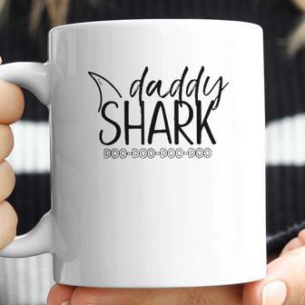 Daddy Shark Doo Doo Cute Best Christmas Gifts For Dad Coffee Mug | Favorety