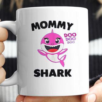 Mommy Shark Gift For Mom Shark Baby Cute Matching Family Coffee Mug | Favorety CA