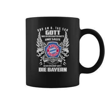 Bayern Munich Und Am 8 Tag Sah Gott Also Erschuf Gott Die Bayern Shirt Coffee Mug | Favorety UK