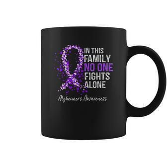 In This Family No One Fights Alone Alzheimer Ribbon Coffee Mug | Favorety DE