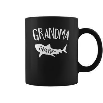 Grandma Shark Mothers Day Birthday Coffee Mug | Favorety DE