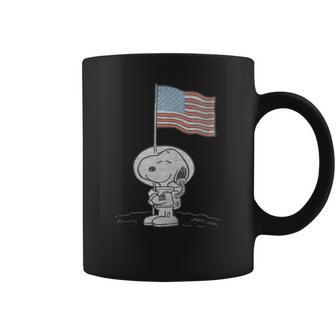 Peanuts Snoopy Astronaut American Flag 1St Step On The Moon Shirt Coffee Mug | Favorety AU