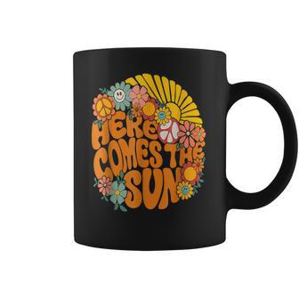 Retro Here Comes The Sun Floral Summer Family Vavation 2022 Men Women T-Shirt Graphic Print Casual Unisex Tee Coffee Mug | Favorety UK