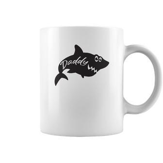 Daddy Shark Mommy Shark Dad Birthday Gifts Coffee Mug | Favorety AU