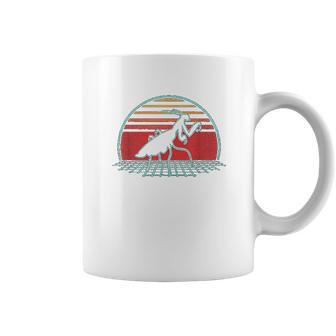 Praying Mantis Retro Vintage 80S Style Insect Gift Coffee Mug | Favorety UK