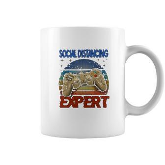 Social Distancing Expert Gamer Vintage Coffee Mug | Favorety