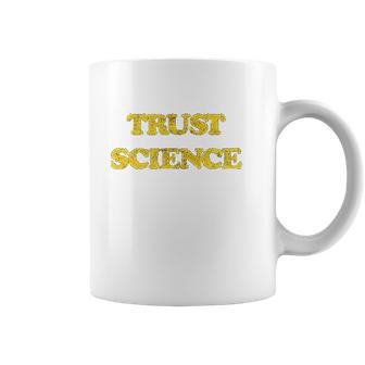 Trust Science Social Distancing Coffee Mug | Favorety DE