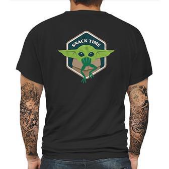 The Child Snack Time Baby Yoda Mandalorian Mens Back Print T-shirt | Favorety DE