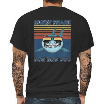 Daddy Shark Wears Sunglasses Dad Birthday Gifts Mens Back Print T-shirt | Favorety DE