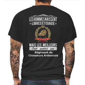 Les Hommes Naissent Libreset Egauz Mais Le Meilleur Ont Servi Au Régiment De Chasseurs Ardennais Mens Back Print T-shirt | Favorety