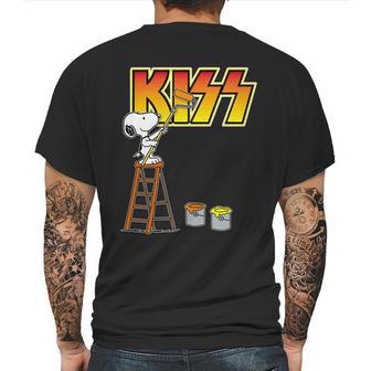 Snoopy Paint Kiss Mens Back Print T-shirt | Favorety AU