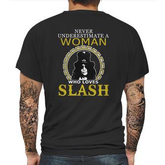 Never Underestimate A Woman Love Slash Mens Back Print T-shirt | Favorety DE