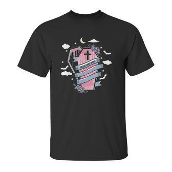 Graveyard Babe Pastel Goth Aesthetic Egirl Soft Goth Girl Unisex T-Shirt | Favorety DE