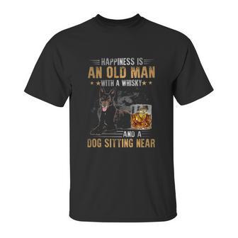 Kelpie An Old Man With A Whisky And A Dog Sitting Near Unisex T-Shirt | Favorety DE