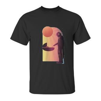 The Mandalorian The Child Discovery Silhouette Unisex T-Shirt | Favorety CA