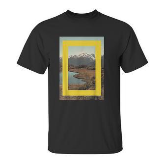 National Geographic Lake Scene Unisex T-Shirt | Favorety DE